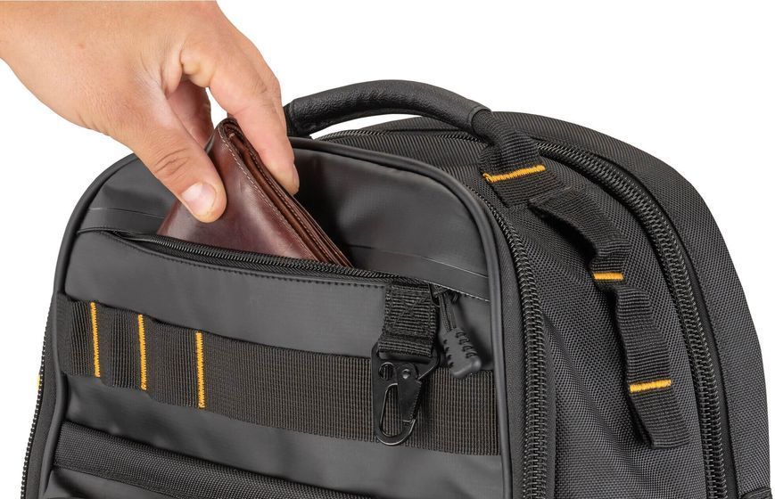 Рюкзак для инструментов PRO BACKPACK DeWALT DWST60102-1 dwst60102-1 фото