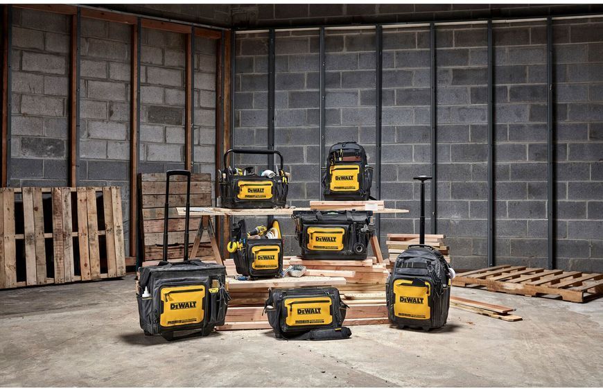 Рюкзак для инструментов PRO BACKPACK DeWALT DWST60102-1 dwst60102-1 фото