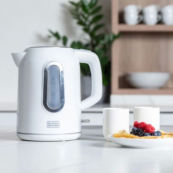 Електрочайник BLACK+DECKER BXKE2204E BXKE2204E фото