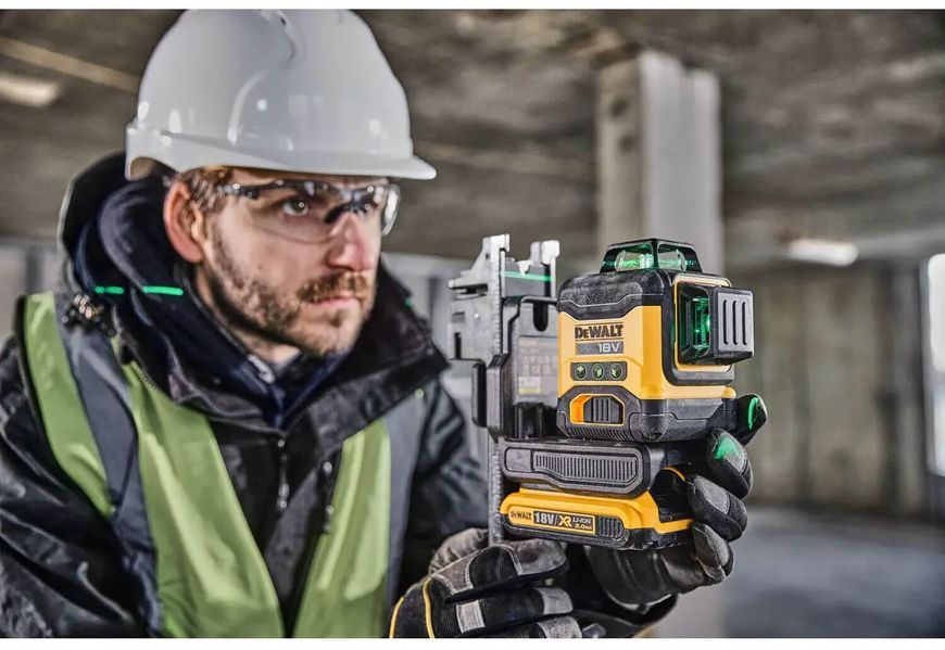 Лазерный линейный уровень DeWALT DCLE34031D1 dcle34031d1 фото