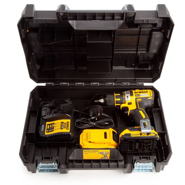 Дриль акумуляторний DeWalt DCD790D2 DCD790D2 фото