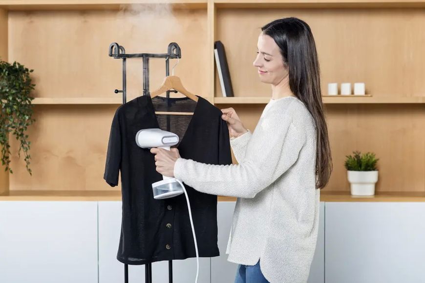 Отпариватель для одежды BLACK+DECKER BXGS1600E BXGS1600E фото