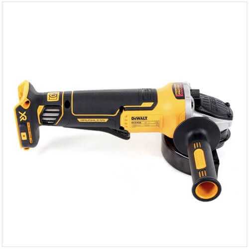 Аккумуляторная угловая шлифмашина DeWalt DCG406NT DCG406NT фото