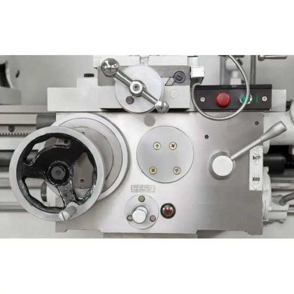Токарний верстат по металу CORMAK 500x1500YB CJ6250YB/1500 фото