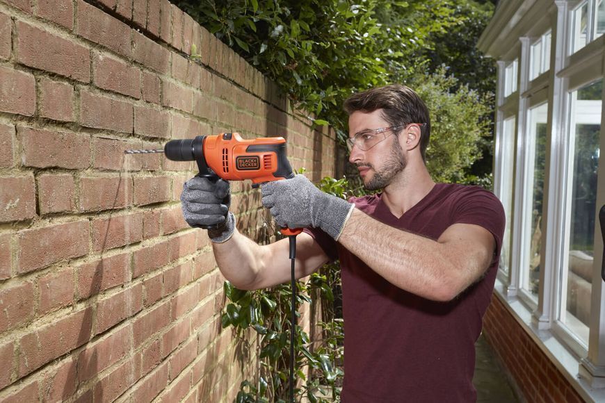 Дрель сетевая ударная BLACK+DECKER BEH200 beh200 фото