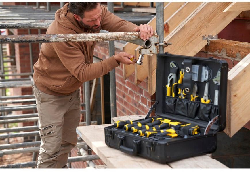 Набір інструментів з 142 предметів STANLEY STMT98109-1 stmt98109-1 фото