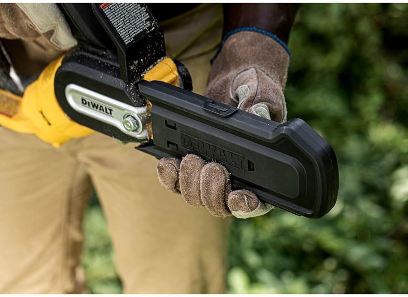 Аккумуляторная бесщеточная цепная мини-пила DeWALT DCMPS520N dcmps520n фото