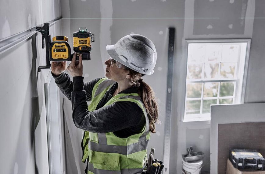 Лазерный линейный уровень DeWALT DCE089D1G18 dce089d1g18 фото