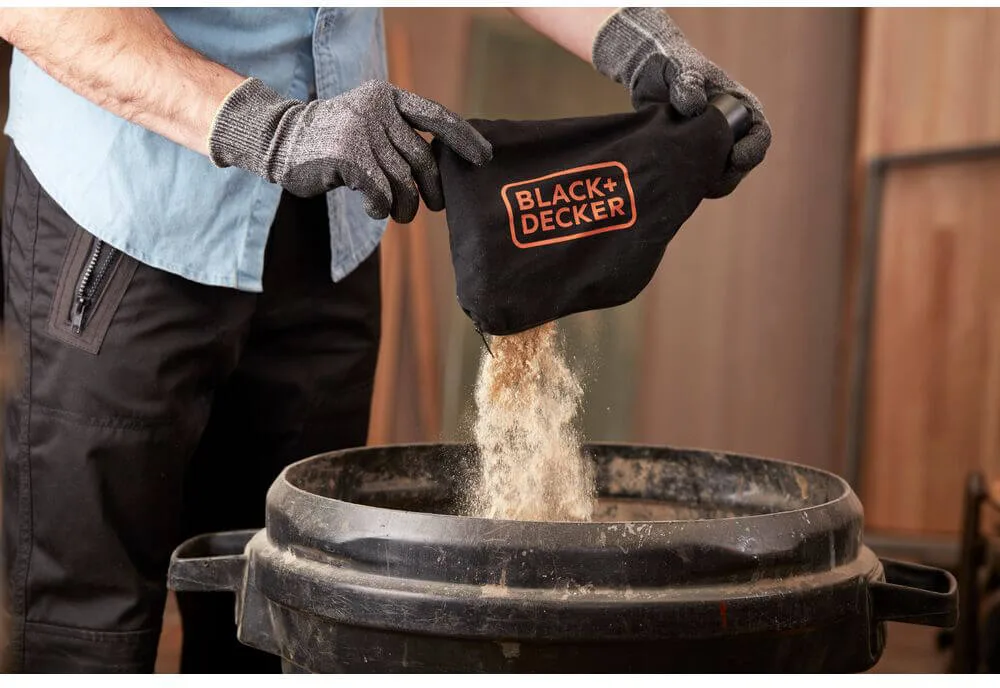 Пила торцовочная сетевая BLACK+DECKER BES700