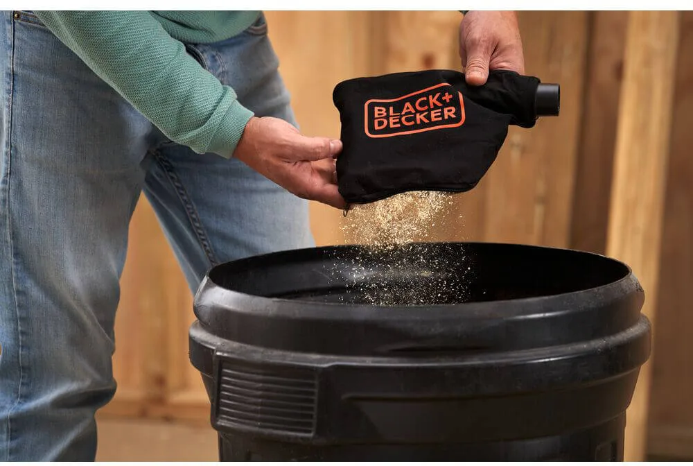 Торцовочная пила сетевая BLACK+DECKER BES701