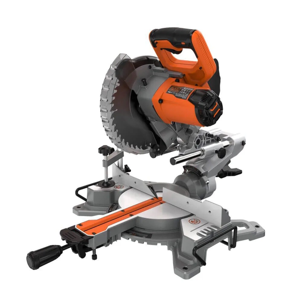 Торцовочная пила сетевая BLACK+DECKER BES701