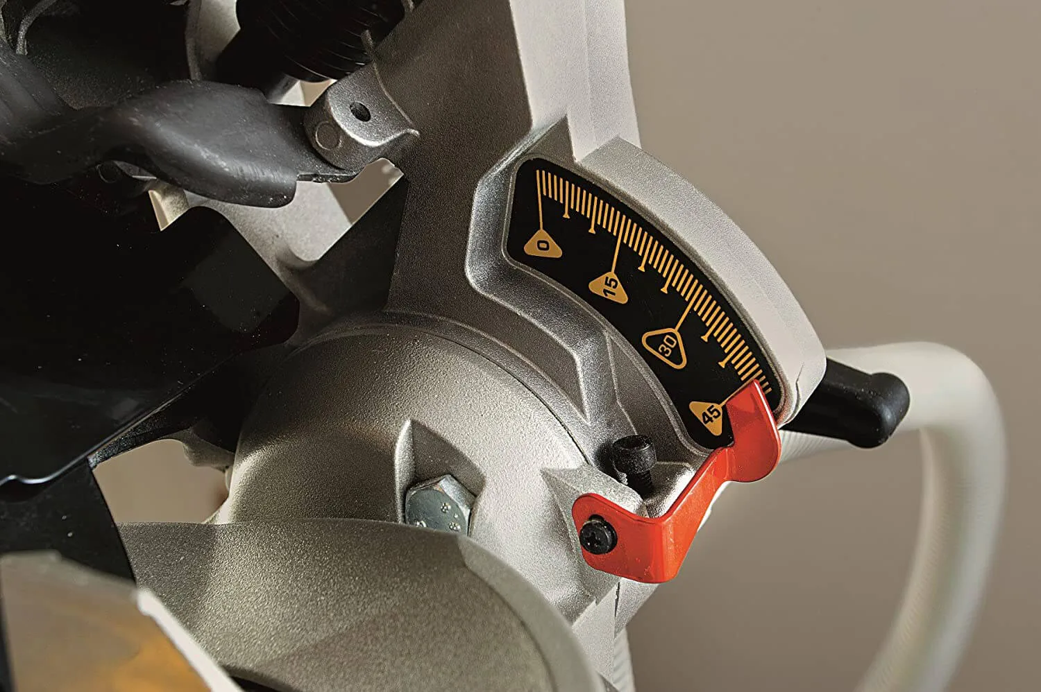 Пила торцовочная DeWalt D27113