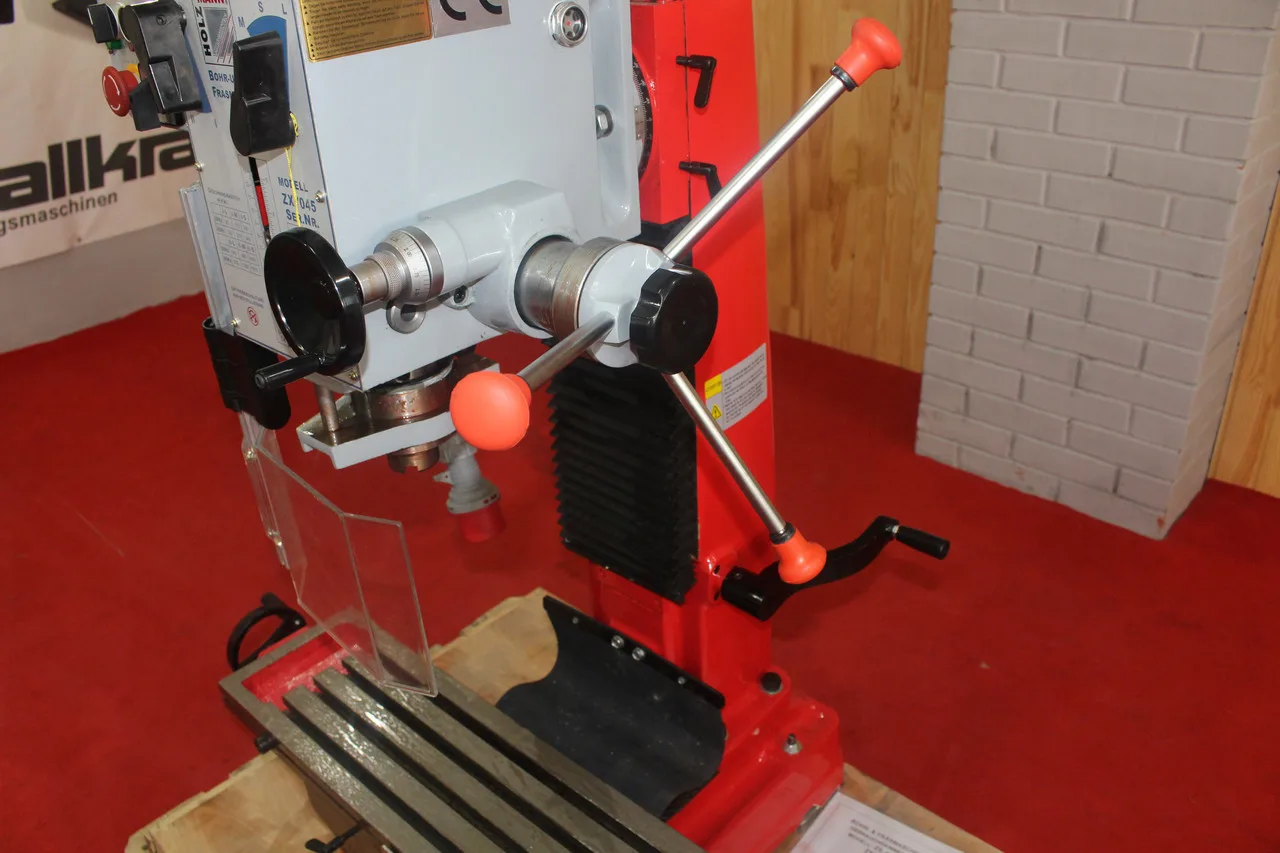 Фрезерний верстат Holzmann ZX 7045