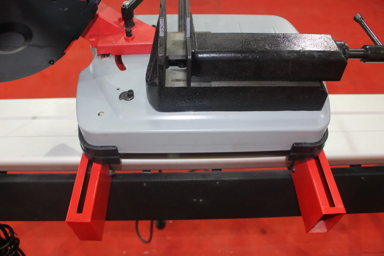 Ленточная пила Holzmann BS 125М