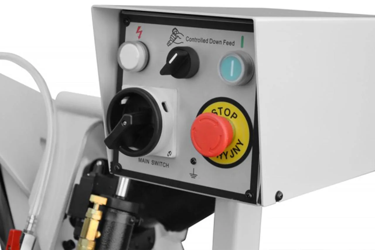 Ленточная пила CORMAK BS260G