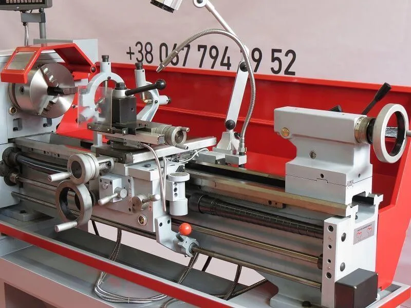 Токарный станок по металлу Holzmann ED 1000FDIG