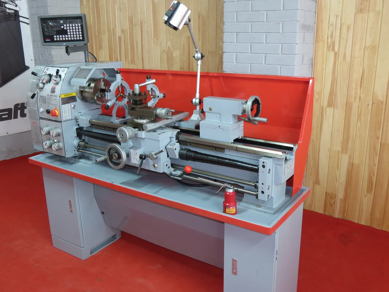 Токарно-винторезный станок Holzmann ED 1000NDIG