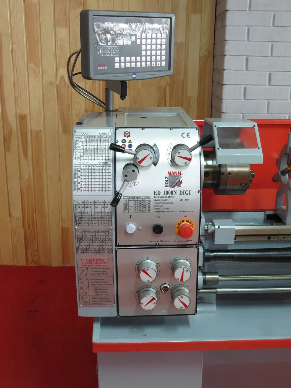 Токарно-винторезный станок Holzmann ED 1000NDIG