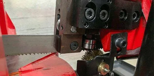 Ленточная пила по металлу Karmetal KMT CRAFT 220 x 250 DM