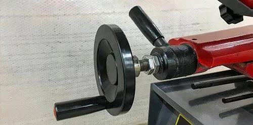 Ленточная пила по металлу Karmetal KMT CRAFT 220 x 250 DM