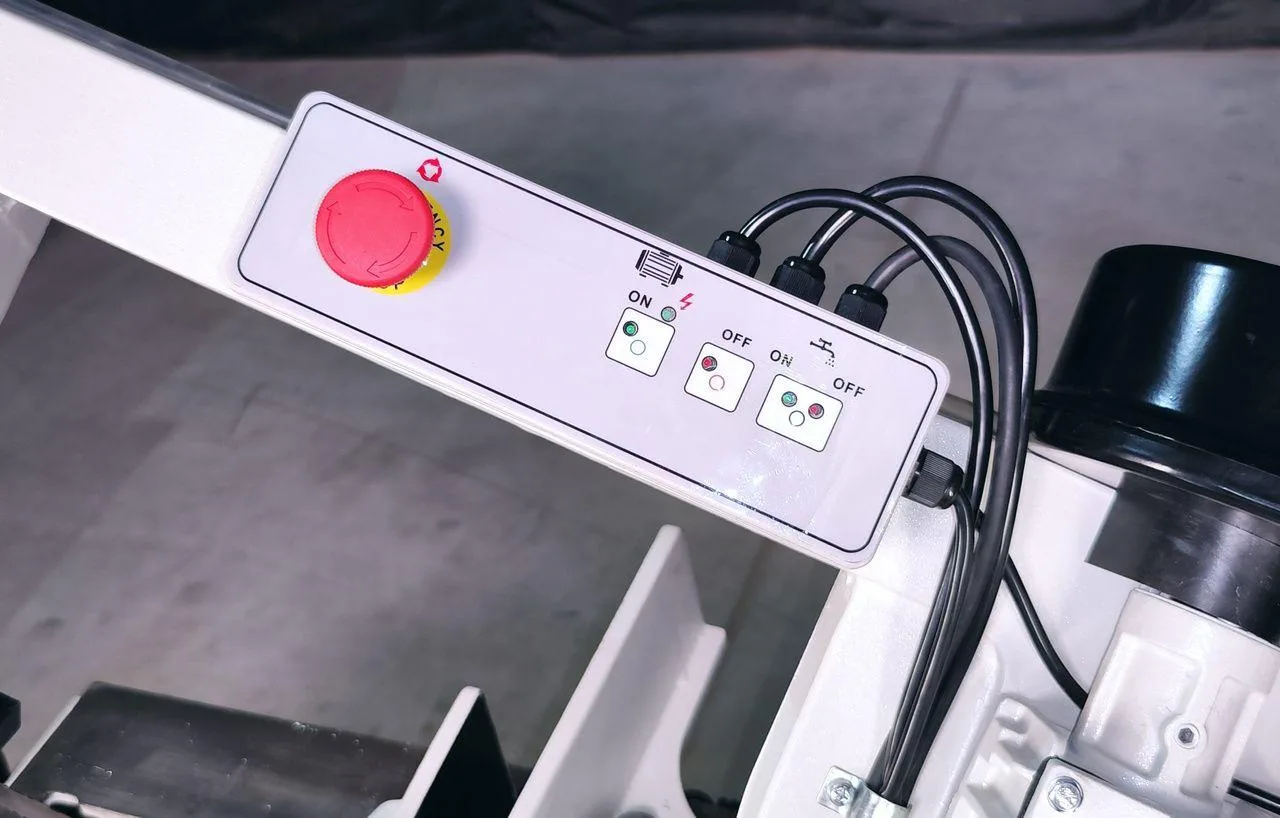 Стрічкова пила по металу MAST Metalltechnik BS 712N