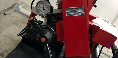 Автоматическая ленточная пила по металлу Karmetal ODG 300x340 ENC