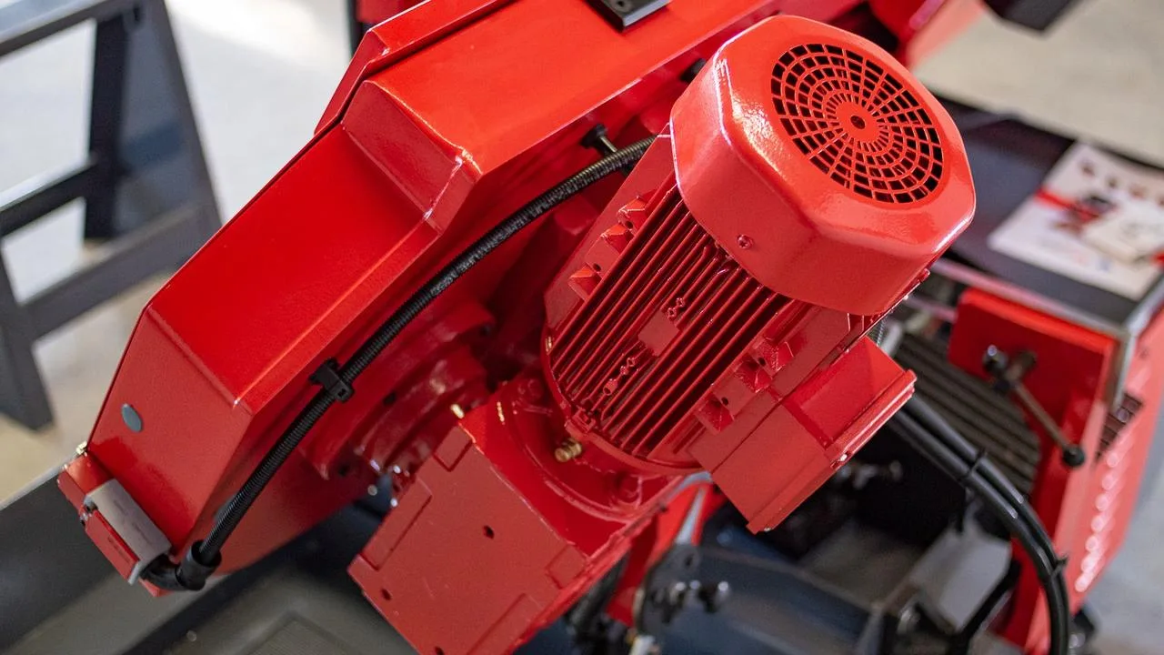 Автоматическая ленточная пила по металлу Karmetal ODG 300x340 PLC