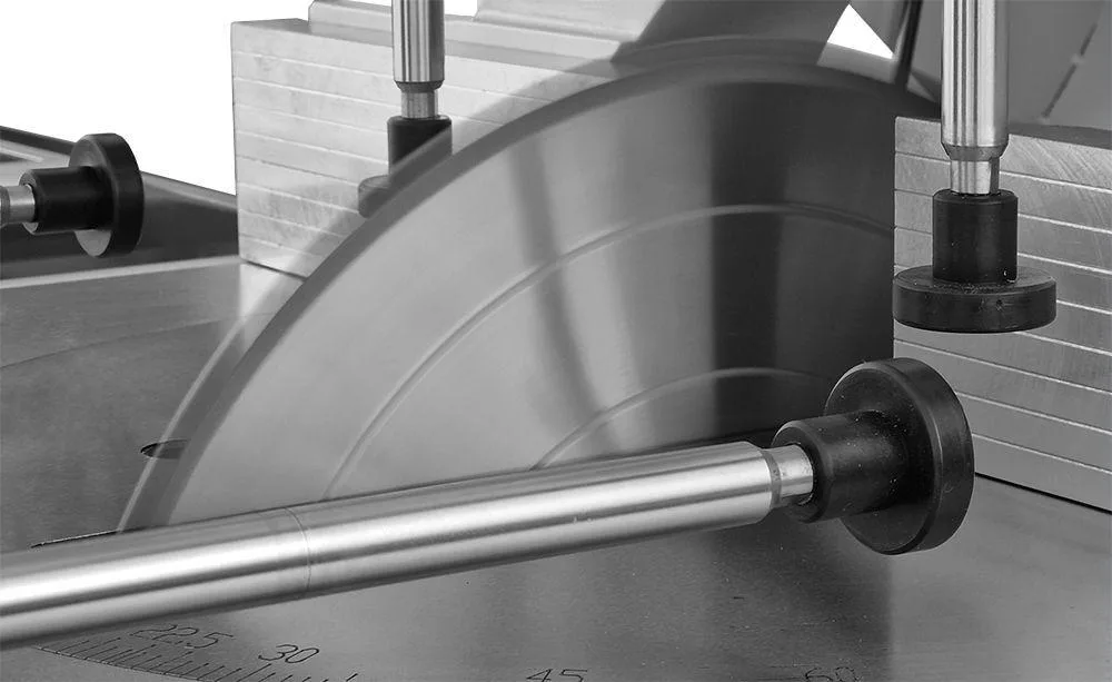 Дискова пила по металу METCOR QCS400A