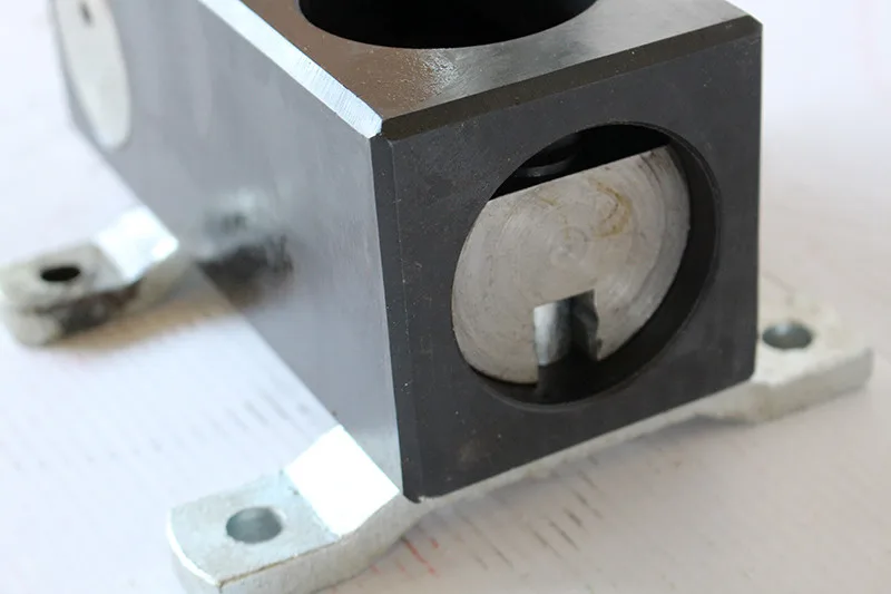Станок для вырубки седловин Holzmann RAM 61