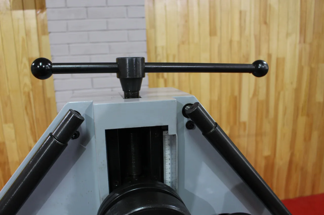 Станок для гибки Holzmann RBM 40K