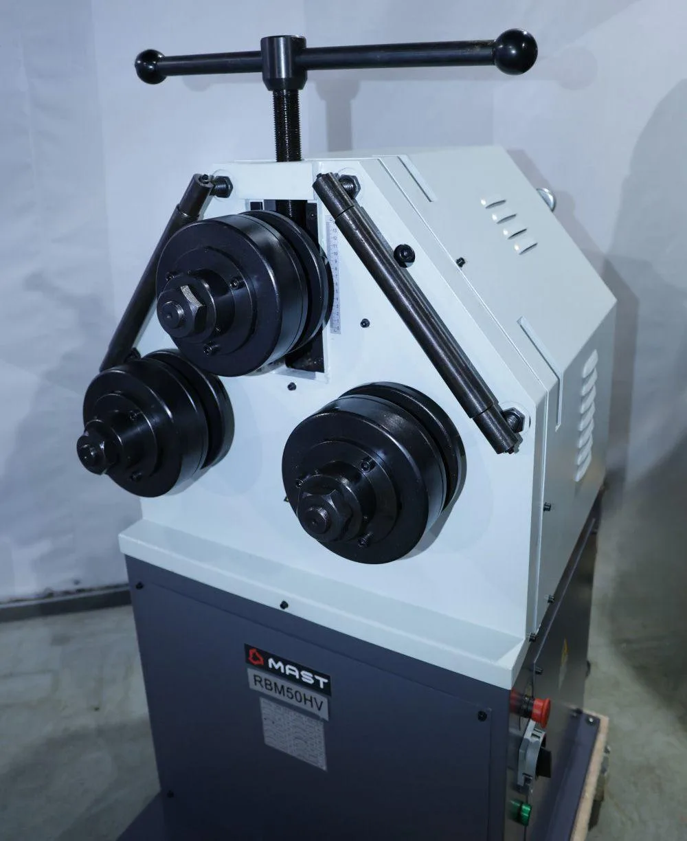Станок для гибки труб и профиля MAST RBM50HV