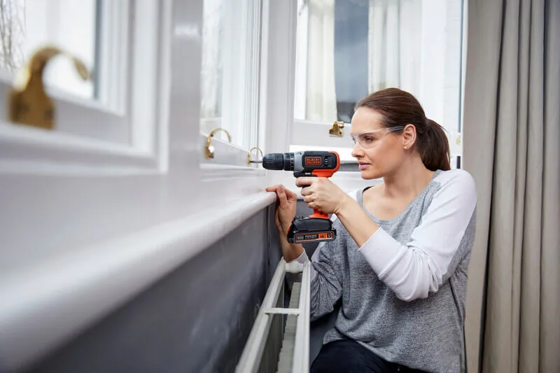 Дриль-шурупокрут акумуляторний BLACK+DECKER BCD001C1