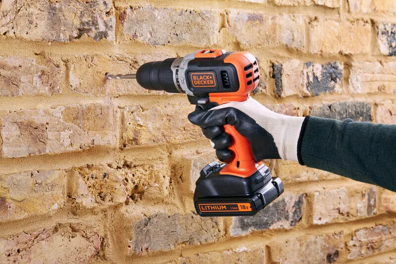 Дриль-шурупокрут ударний акумуляторний BLACK+DECKER BCD003C1