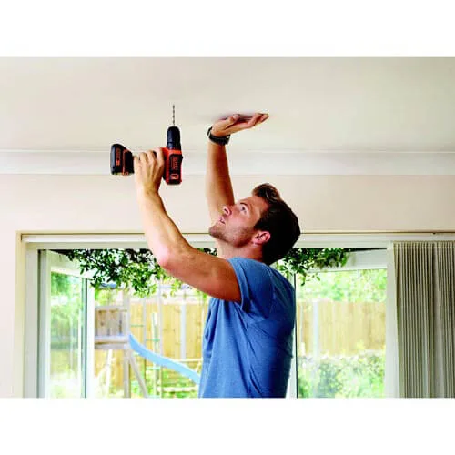 Шуруповерт BLACK+DECKER BDCDD12