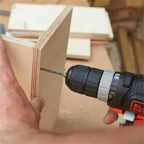 Дриль-шурупокрут акумуляторний BLACK+DECKER BDCDD12USB