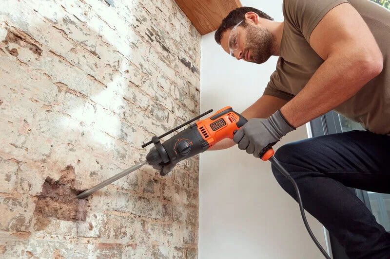 Сетевой перфоратор SDS-Plus BLACK+DECKER BEHS01