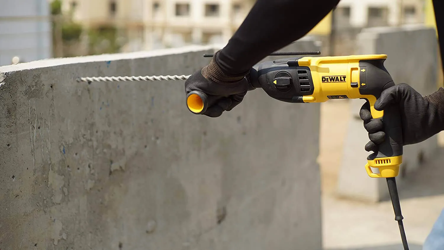 Перфоратор SDS-Plus DeWalt D25133K