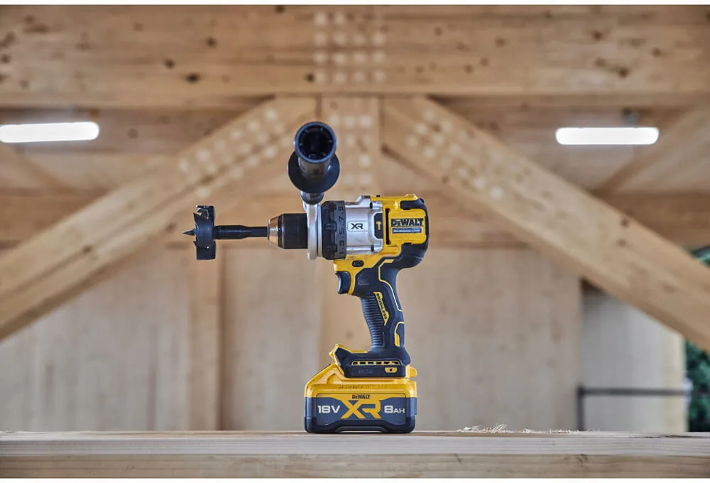 Аккумуляторный бесщеточный ударный дрель-шуруповерт DeWALT DCD1007WW1T