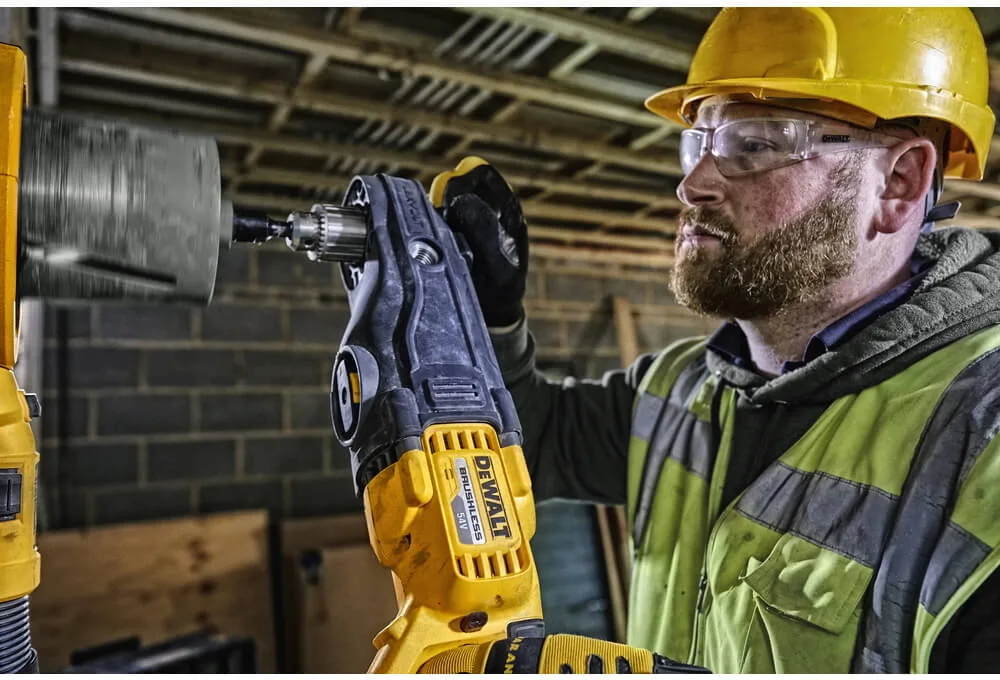 Аккумуляторная бесщеточная дрель DeWALT DCD470N