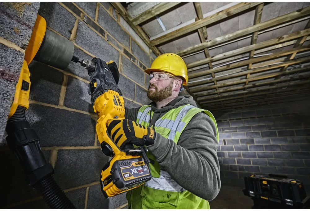 Аккумуляторная бесщеточная дрель DeWALT DCD470N