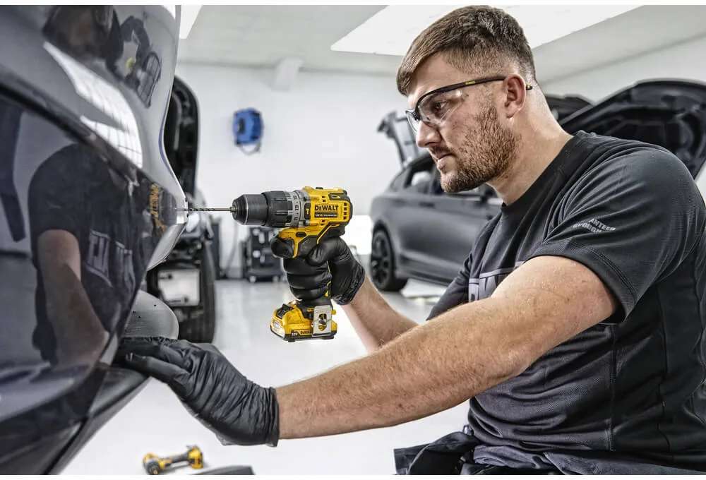 Аккумуляторный безщеточный ударный дрель-шуруповерт DeWALT DCD706D2
