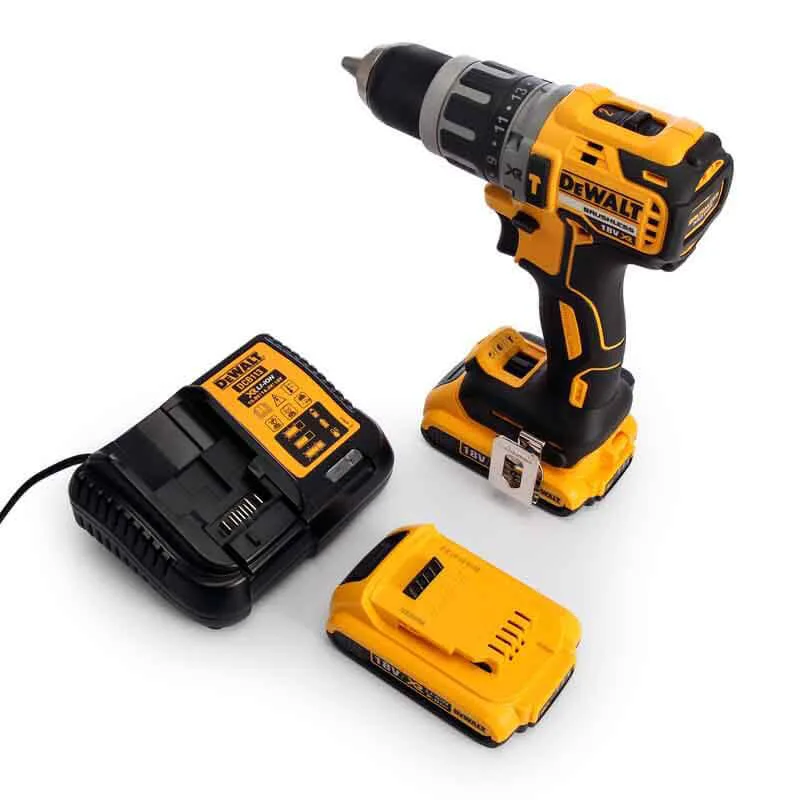 Акумуляторний ударний дриль-шуруповерт DeWalt DCD796D2