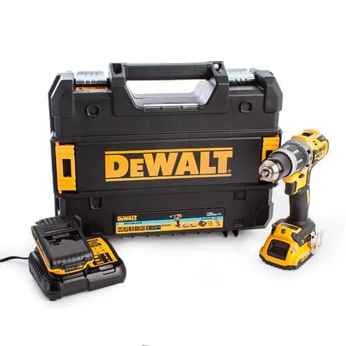 Аккумуляторная ударная дрель-шуруповерт DeWalt DCD797P2B