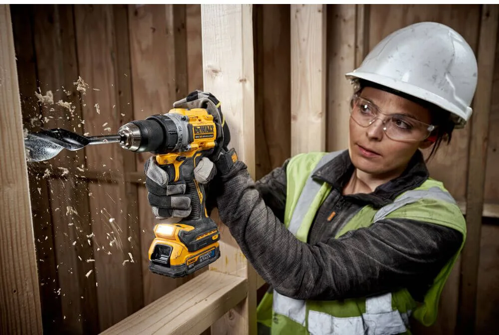 Аккумуляторный безщеточный дрель-шуруповерт DeWALT DCD800E1T