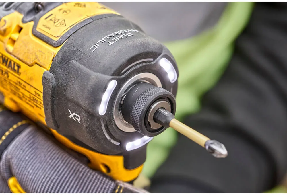 Аккумуляторный ударный гидравлический бесщеточный шуруповерт DeWALT DCF870E2T.