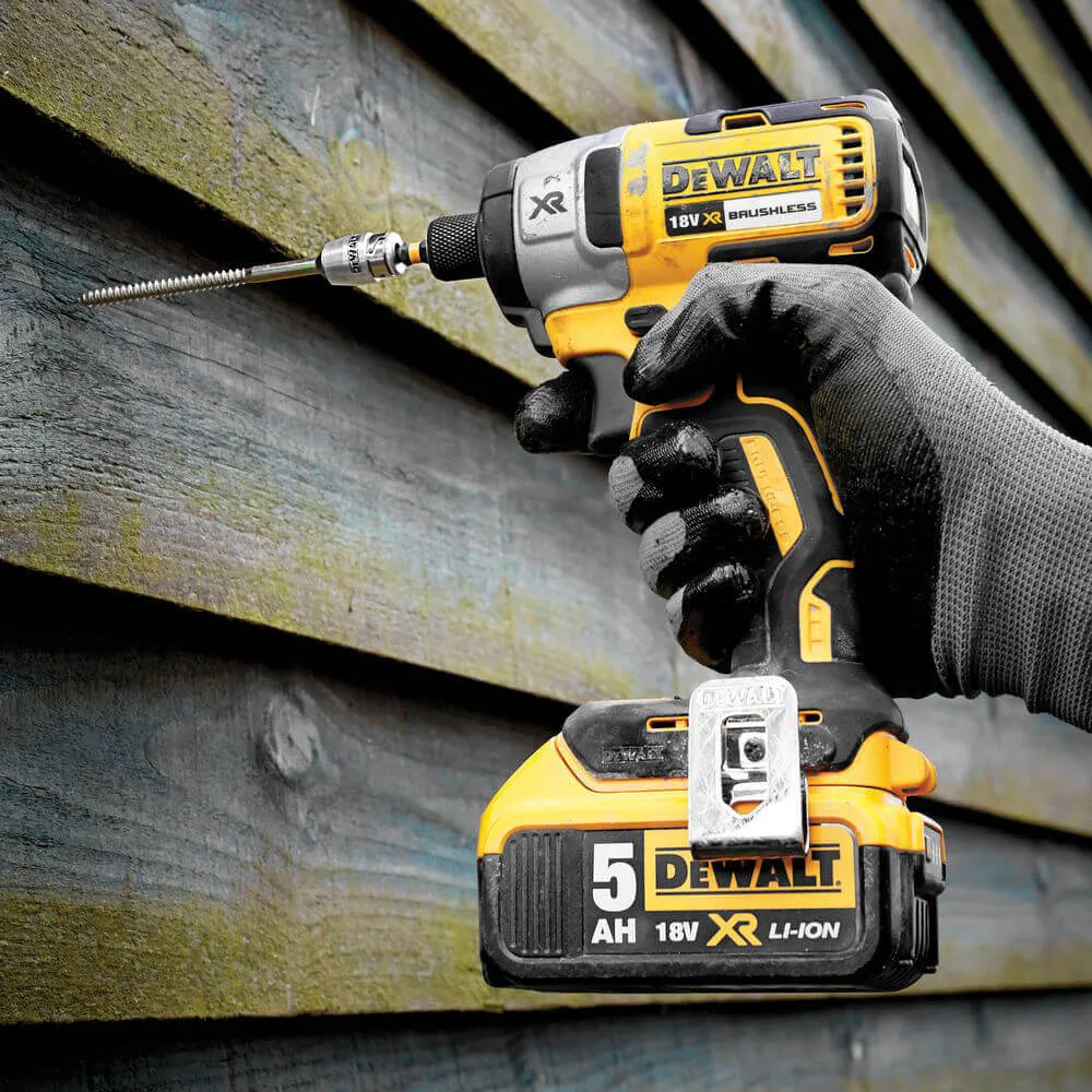 Акумуляторний шуруповерт DeWalt DCF887P2
