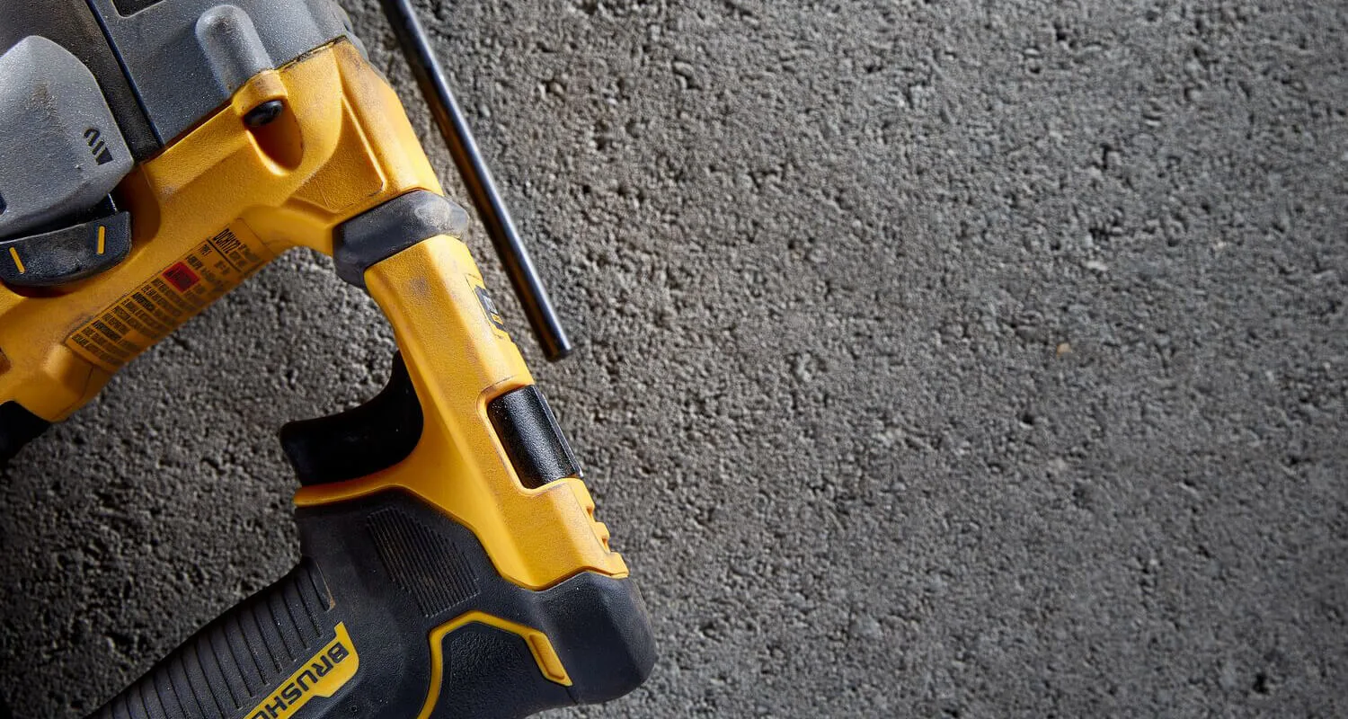 Аккумуляторный бесщеточный перфоратор SDS PLUS DeWALT DCH172NT