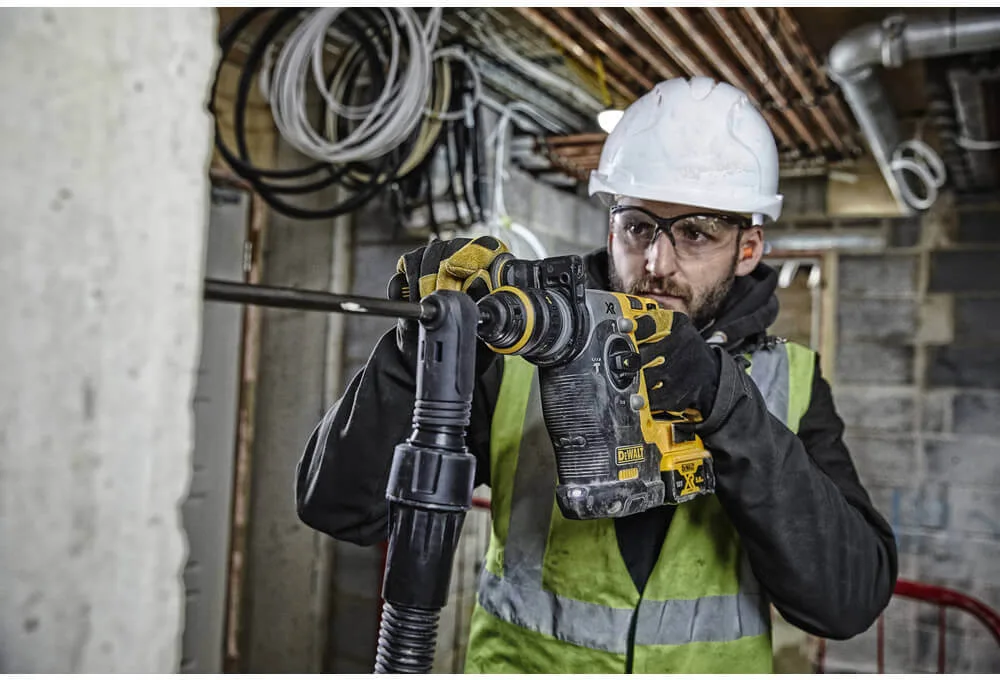 Акумуляторний перфоратор DeWalt DCH274N