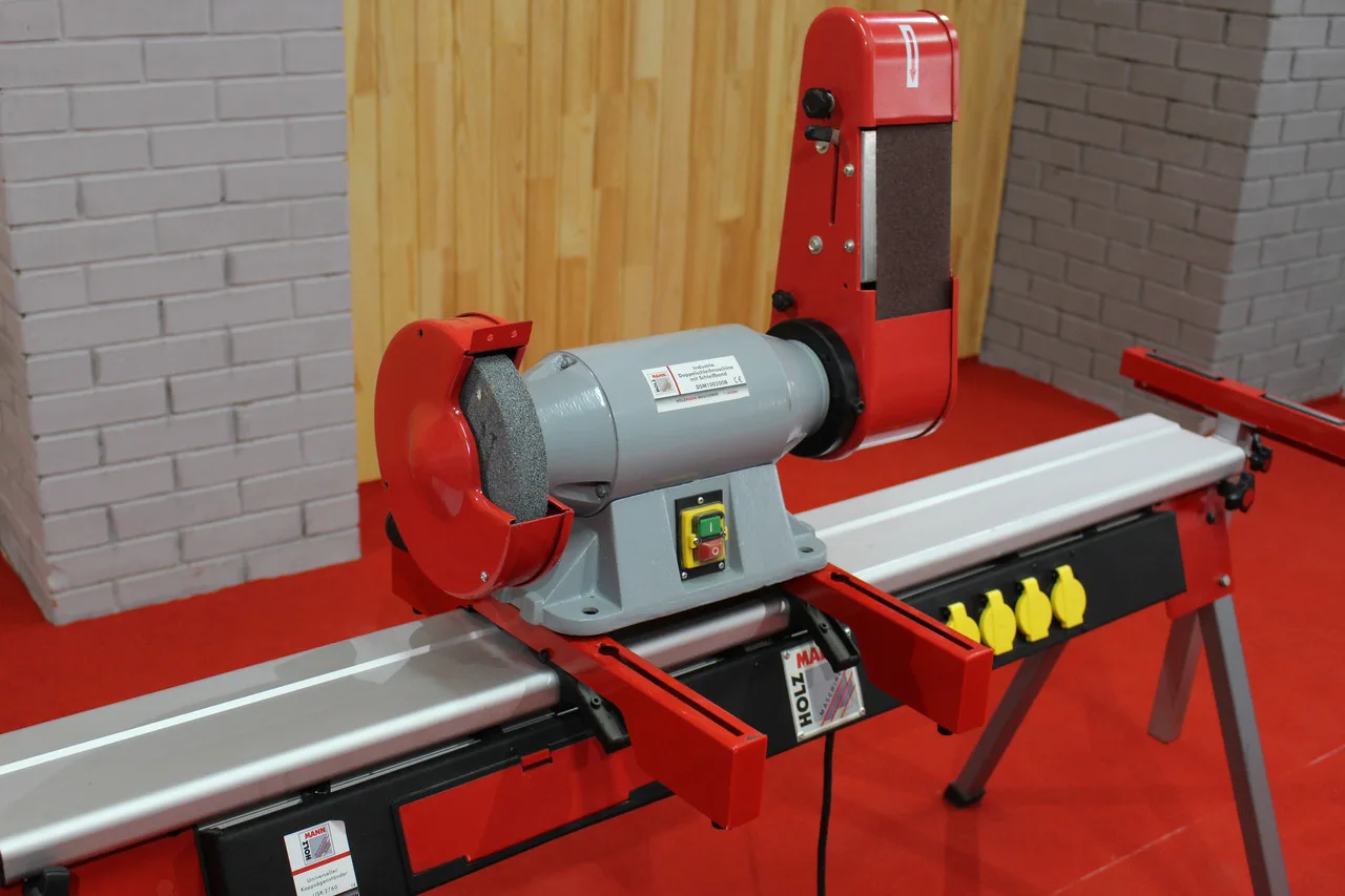 Точильно-шлифовальный станок Holzmann DSM 100200B