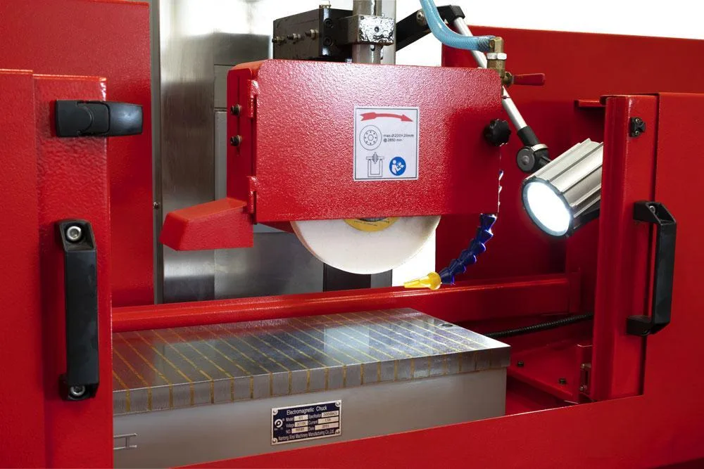 Плоскошліфувальний верстат Holzmann FSM25AUTO